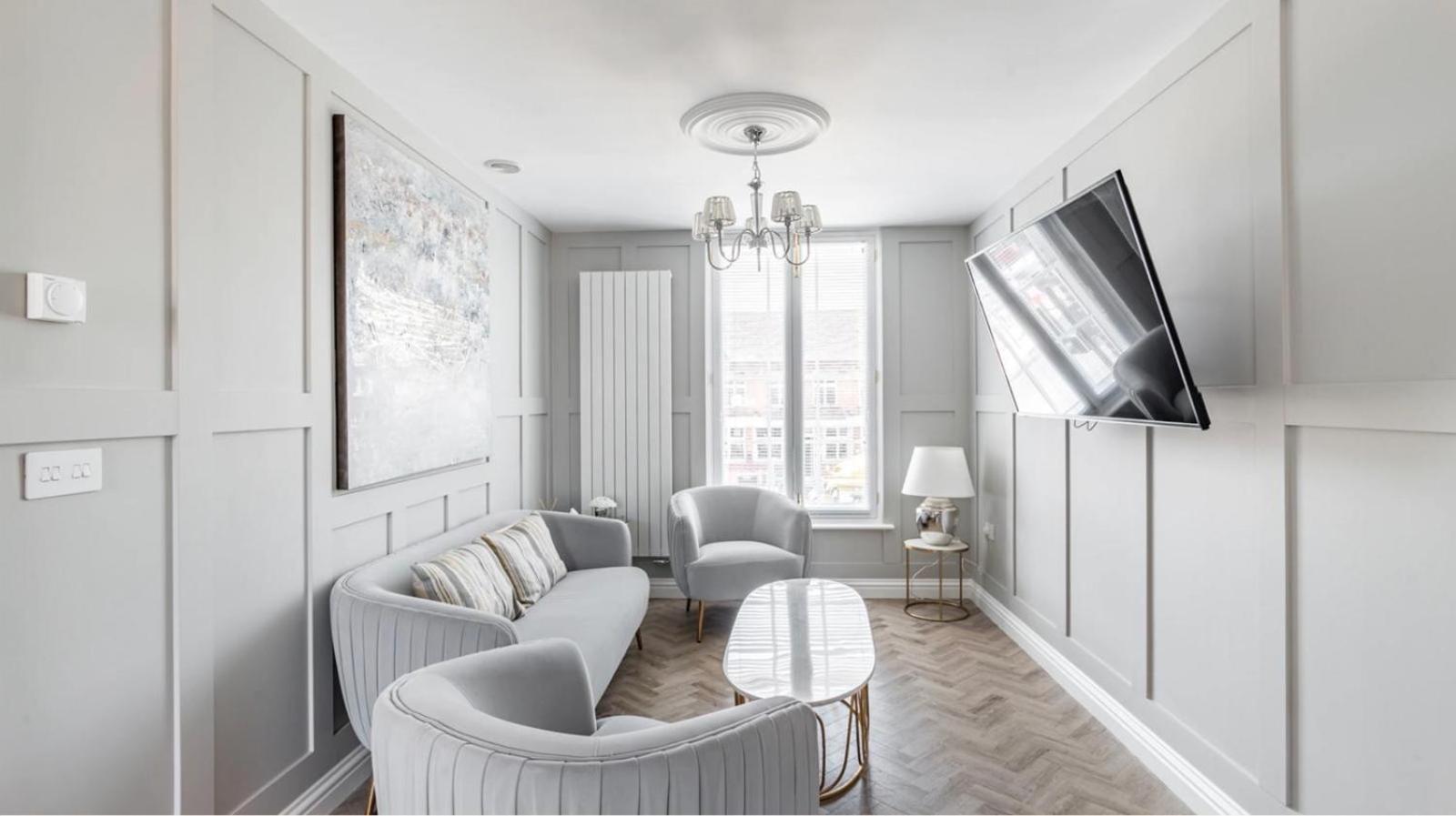 Harper Luxe Serviced Apartments Данстейбл Екстер'єр фото